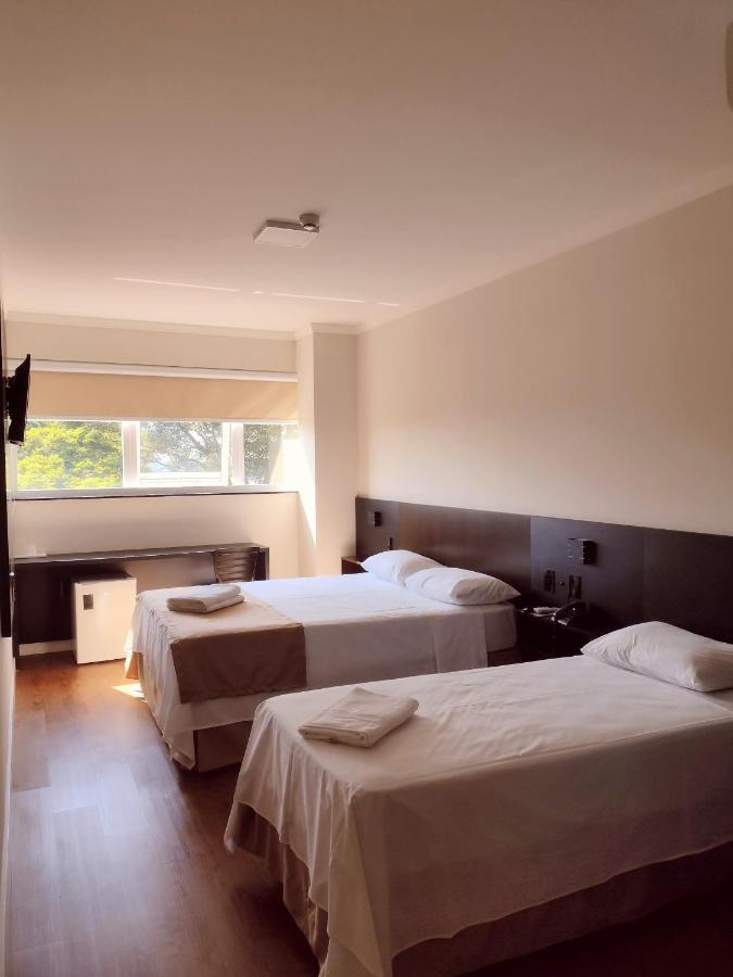 Hotel Italia Paranavai Bagian luar foto
